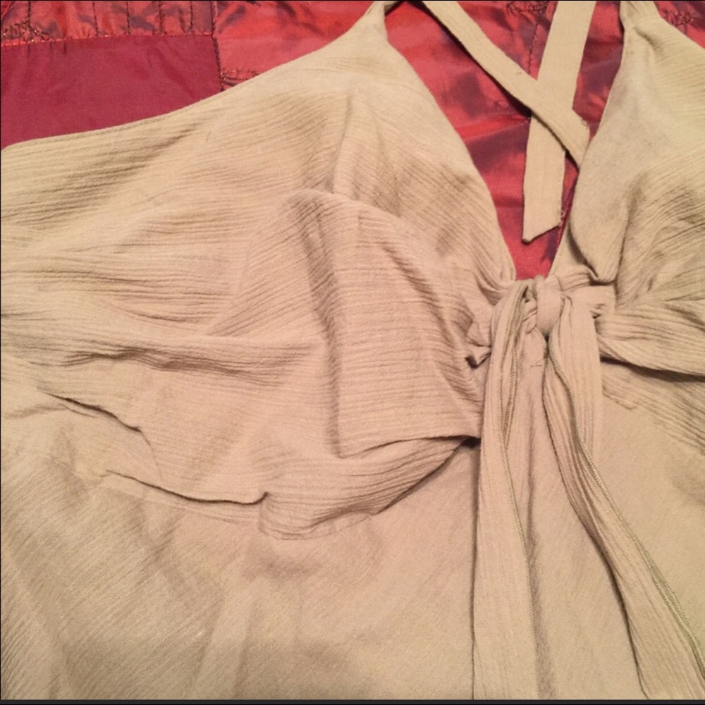 Halter Tops - Picture 3 of 5